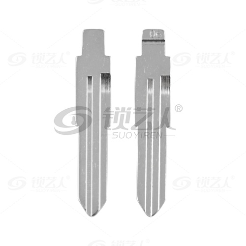 06#老款日产 蓝鸟 公爵风度 中卡位钥匙头 子机通用折叠头